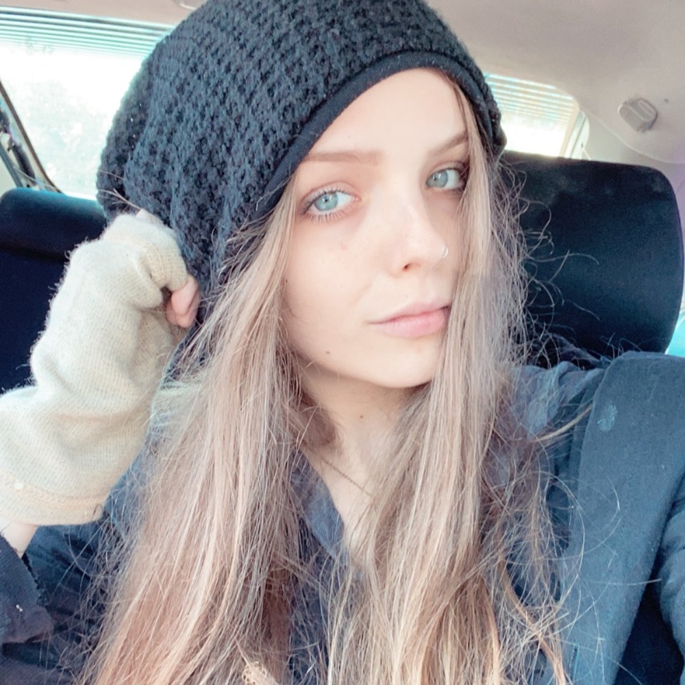 Meet your Posher, Taylor